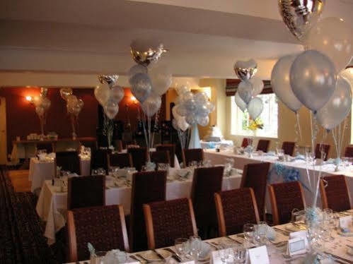Zaheer'S Hotel Baldock Bagian luar foto